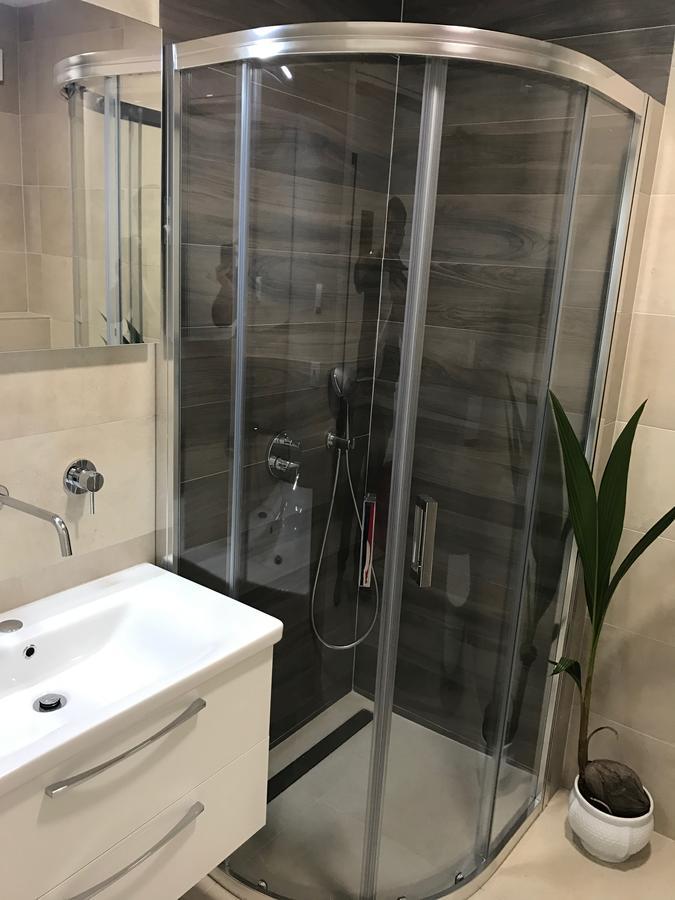 Apartman Andrea L Pomer Bagian luar foto