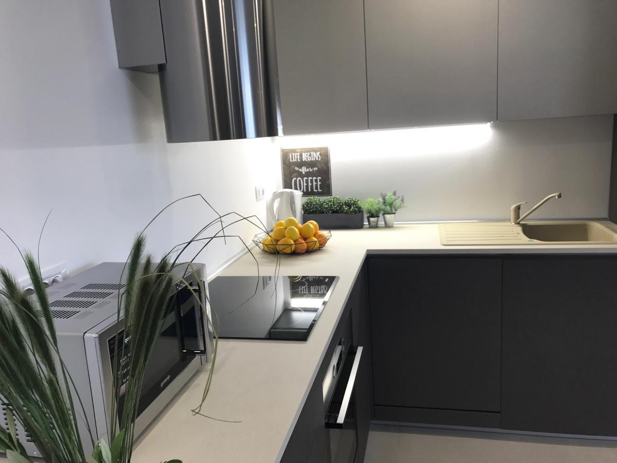 Apartman Andrea L Pomer Bagian luar foto